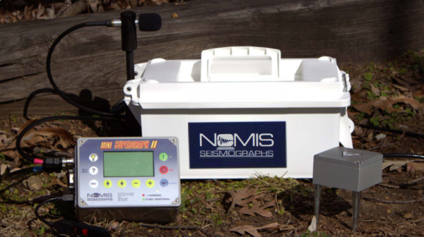 Supergraph Ii Mini-SuperGraph II with Accessories (USA) | Nomis Seismographs
